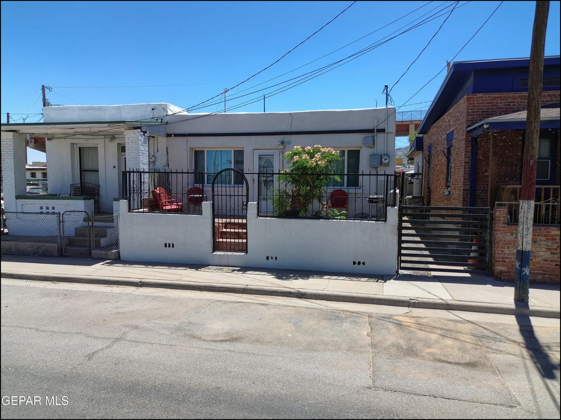 Photo of 504 CANAL Road