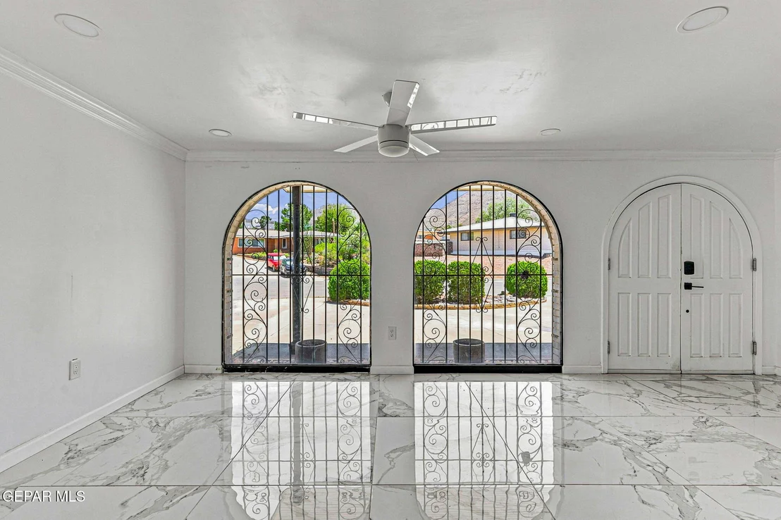Photo of 259 Crown Point Drive