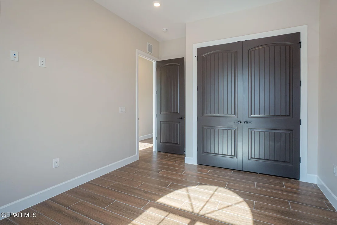 Photo of 6402 CADENCE RIVER Drive