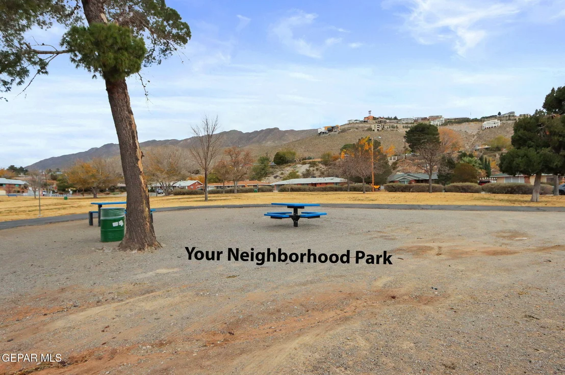 Photo of 4209 NORFOLK Lane