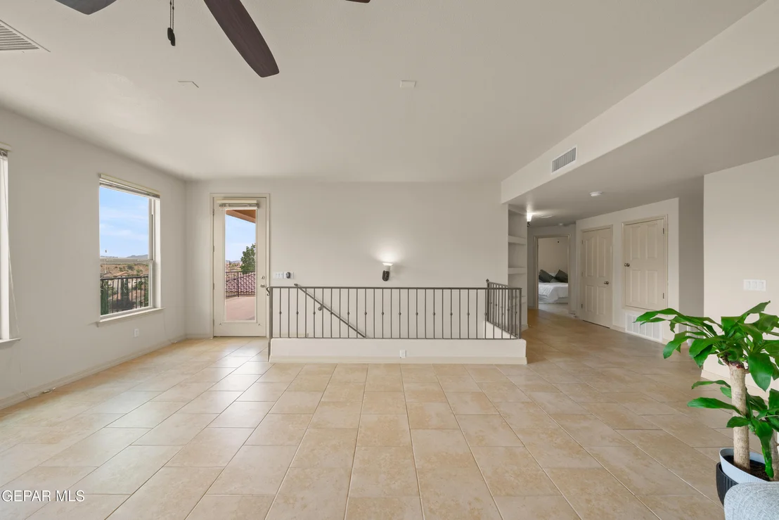 Photo of 7250 LONGSPUR Drive
