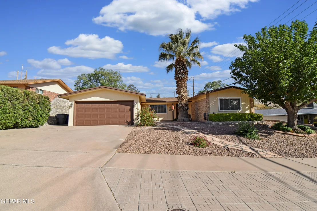 Photo of 224 Lomont Drive