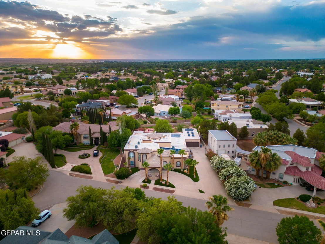 Photo of 605 MEADOW WILLOW Drive
