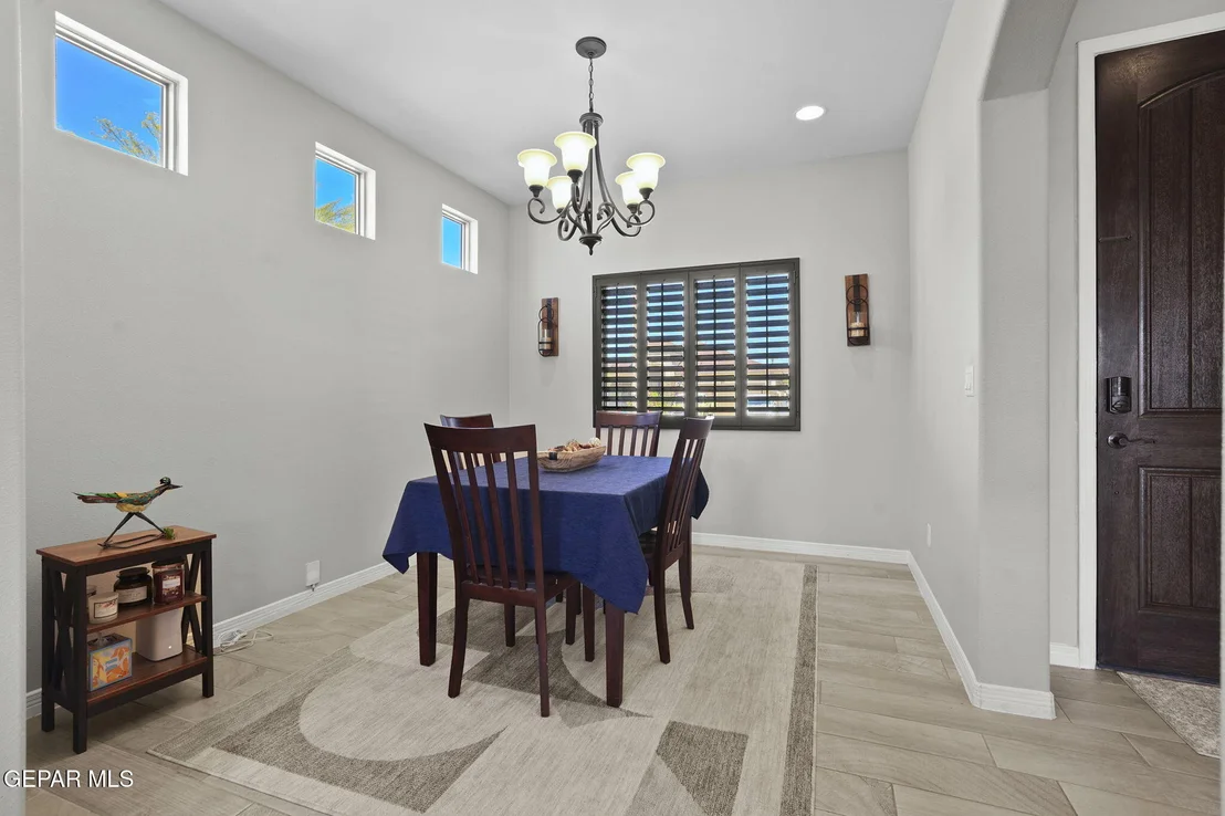 Photo of 3137 RED CREEK