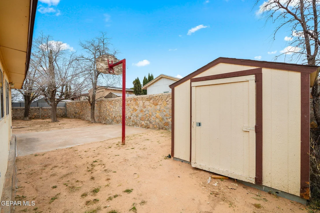 Photo of 10817 TONY JACKLIN Drive