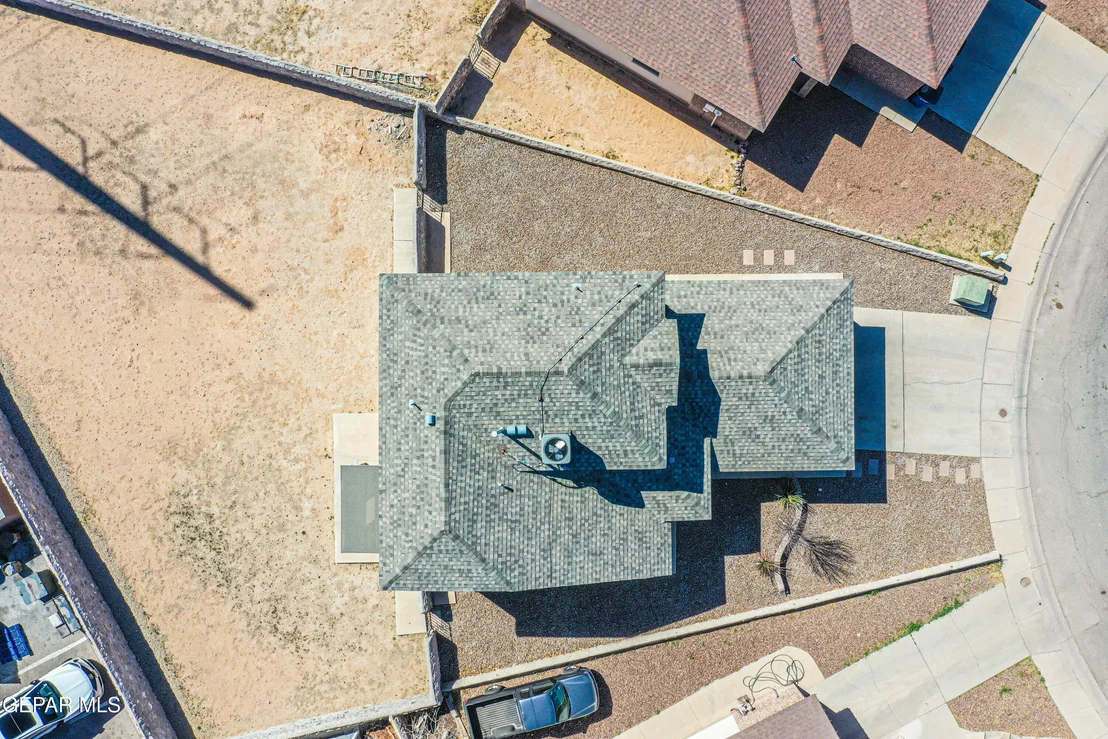 Photo of 6200 KENNETH CAPSHAW Place