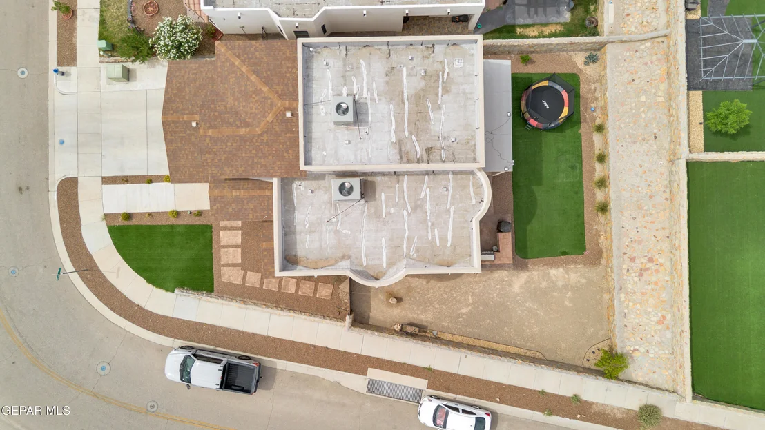 Photo of 6068 RIVET Place