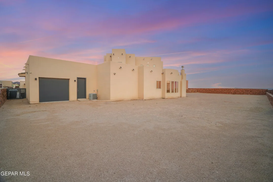 Photo of 863 Silent View Place
