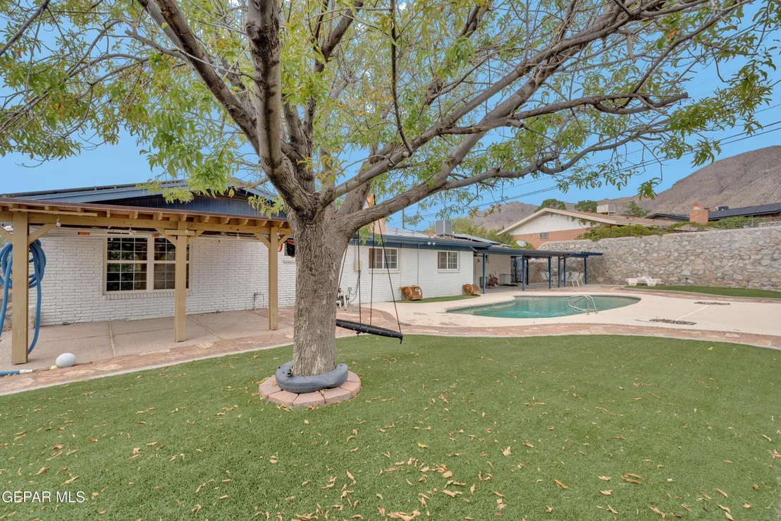 Photo of 5712 Pebble Beach Drive