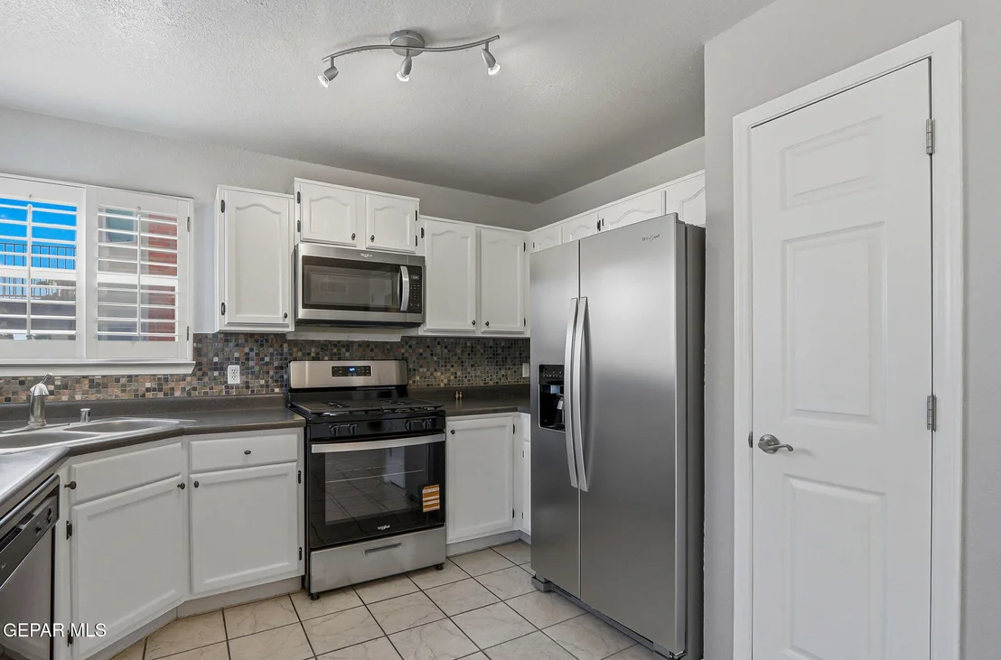 Photo of 7128 WESTOVER Drive