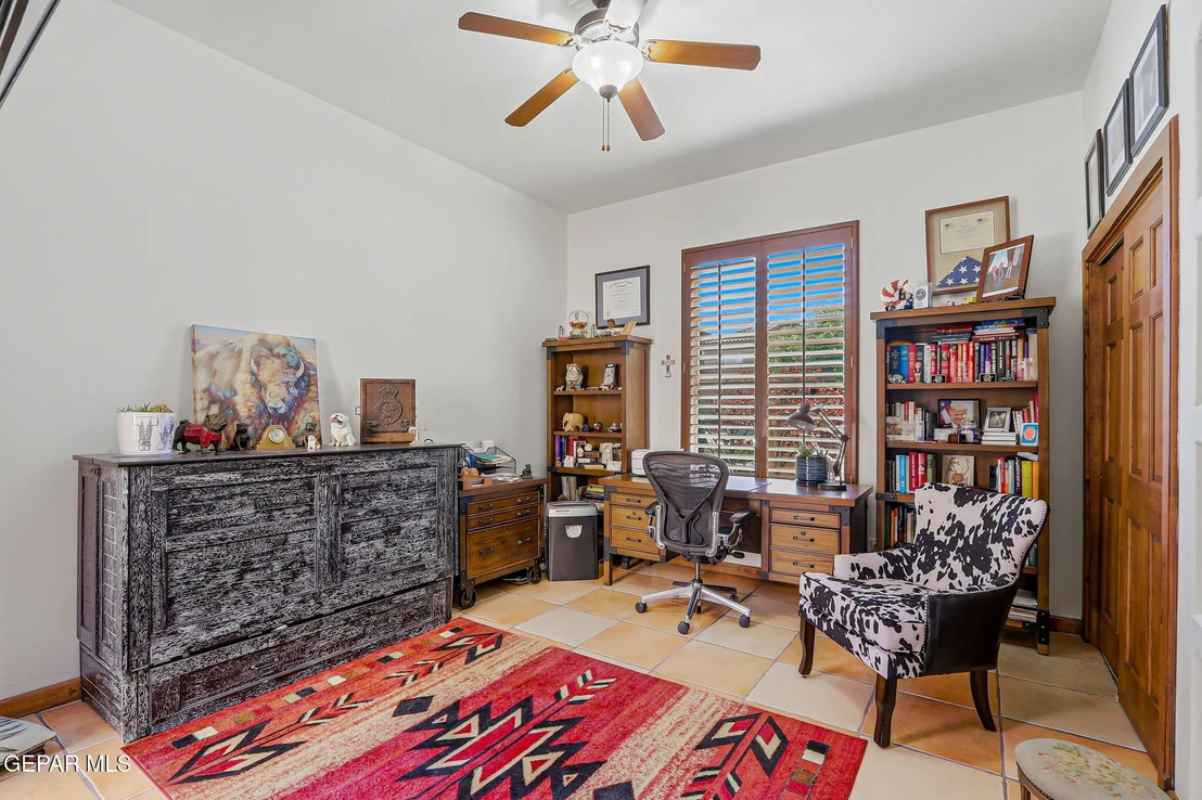 Photo of 1133 CALLE LOMAS Drive