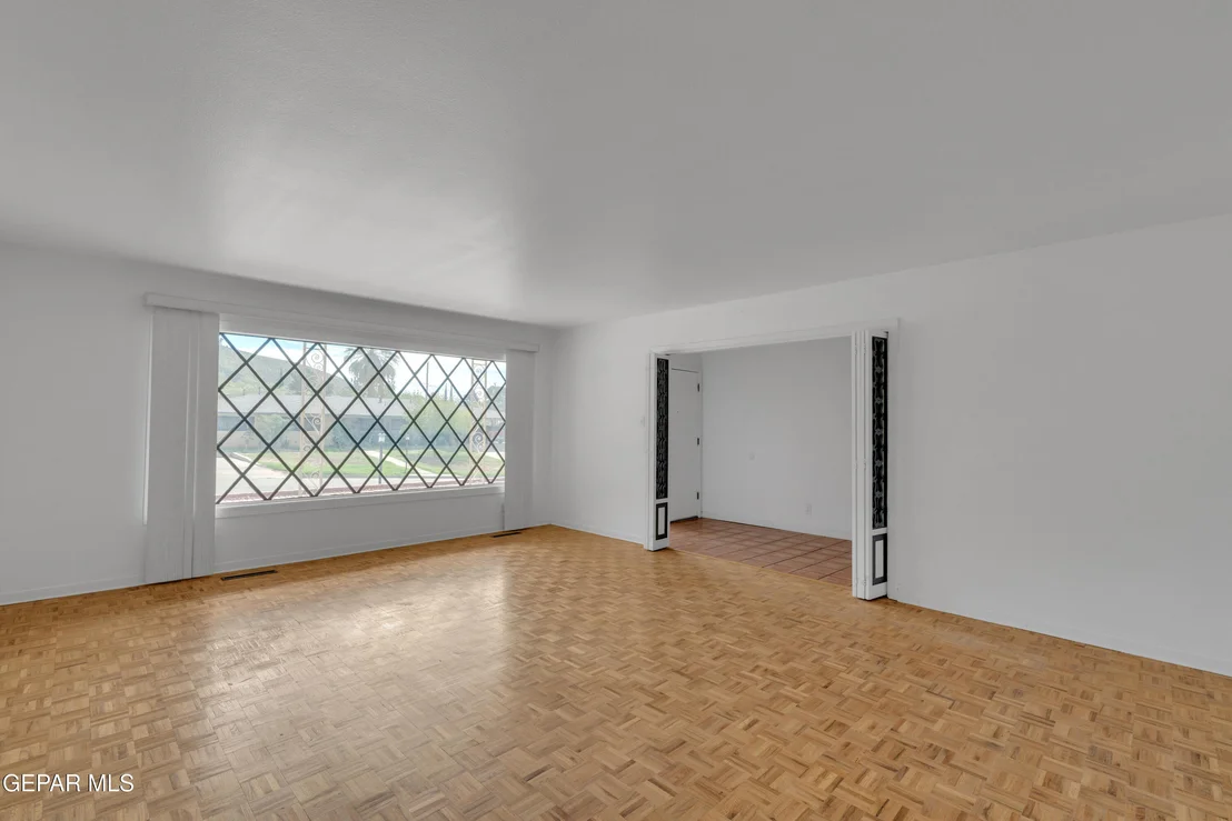 Photo of 3929 LAS VEGAS Drive