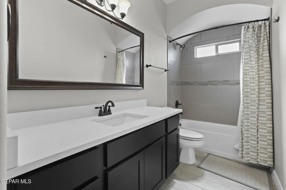 Photo of 3137 RED CREEK