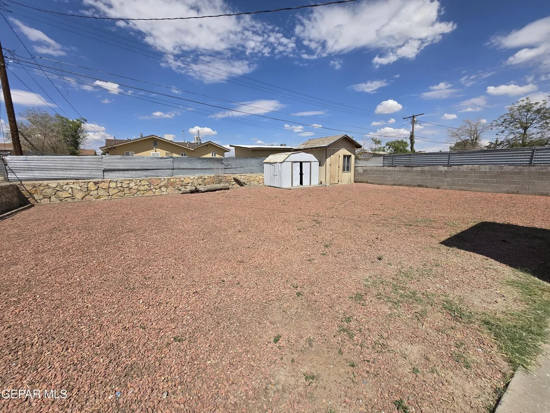Photo of 7609 MONTERREY Drive