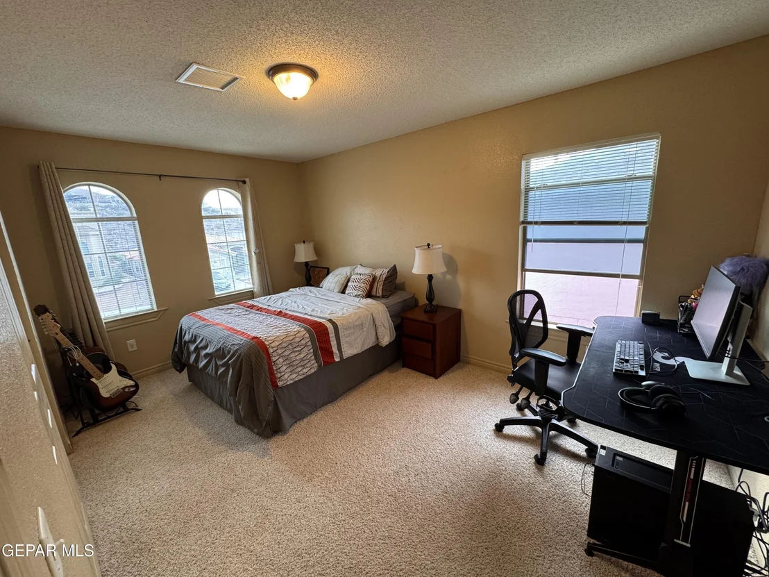 Photo of 6377 FRANKLIN GATE Drive