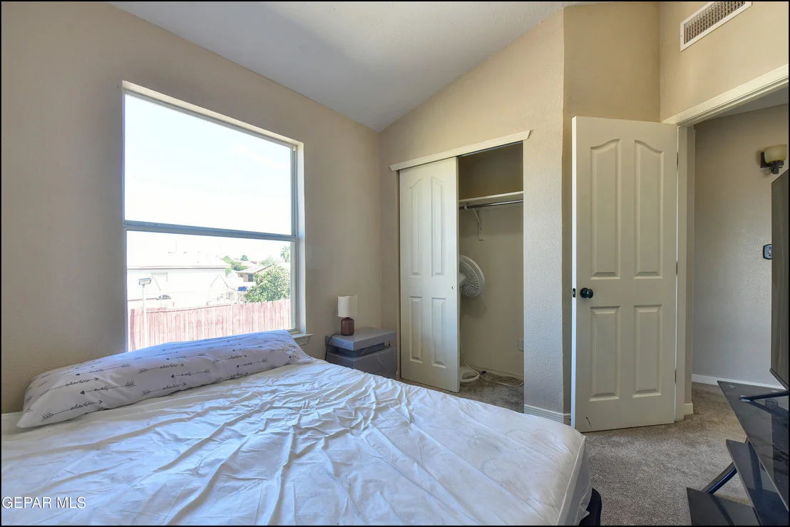 Photo of 11813 DEER GRASS Circle