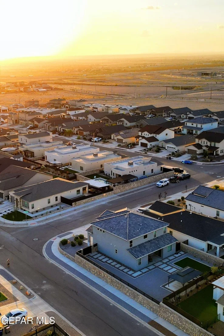 Photo of 2370 ENCHANTED BUTTE