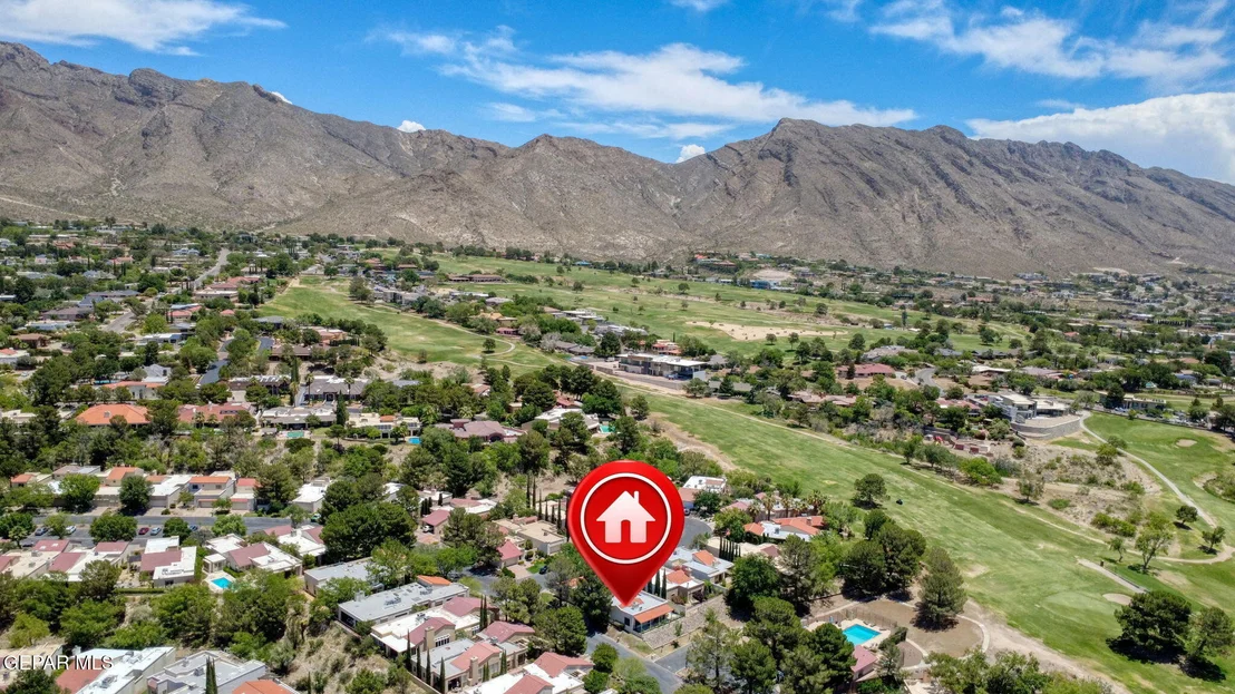 Photo of 1077 LOS JARDINES Circle
