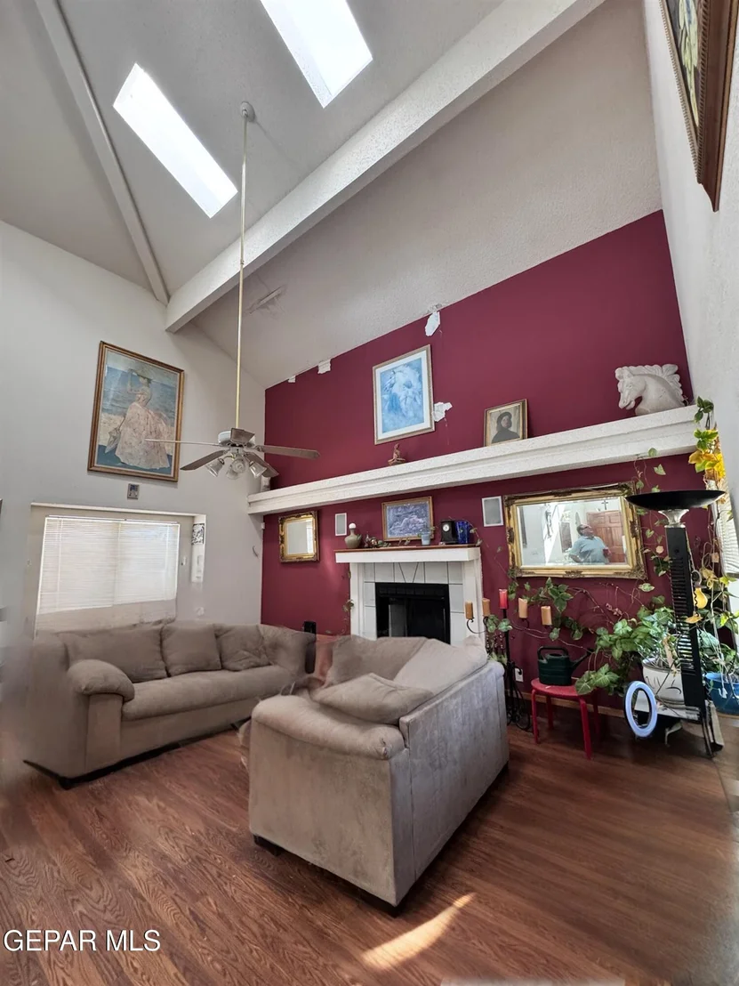 Photo of 7119 Oval Rock Drive