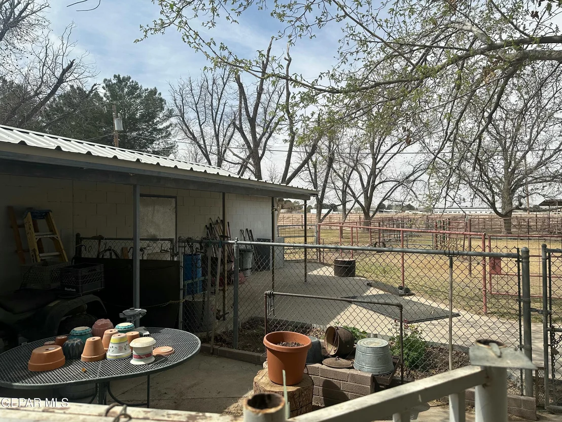 Photo of 8701 Hickory Lane