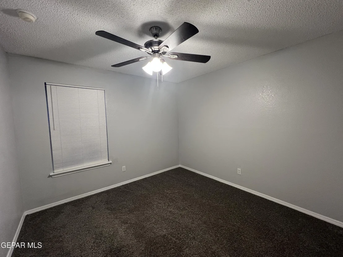 Photo of 10256 VALLE SUAVE Drive