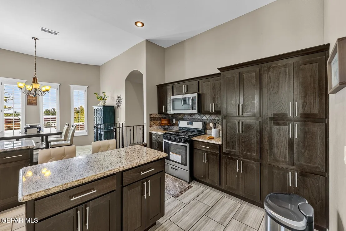 Photo of 7893 Enchanted View Drive