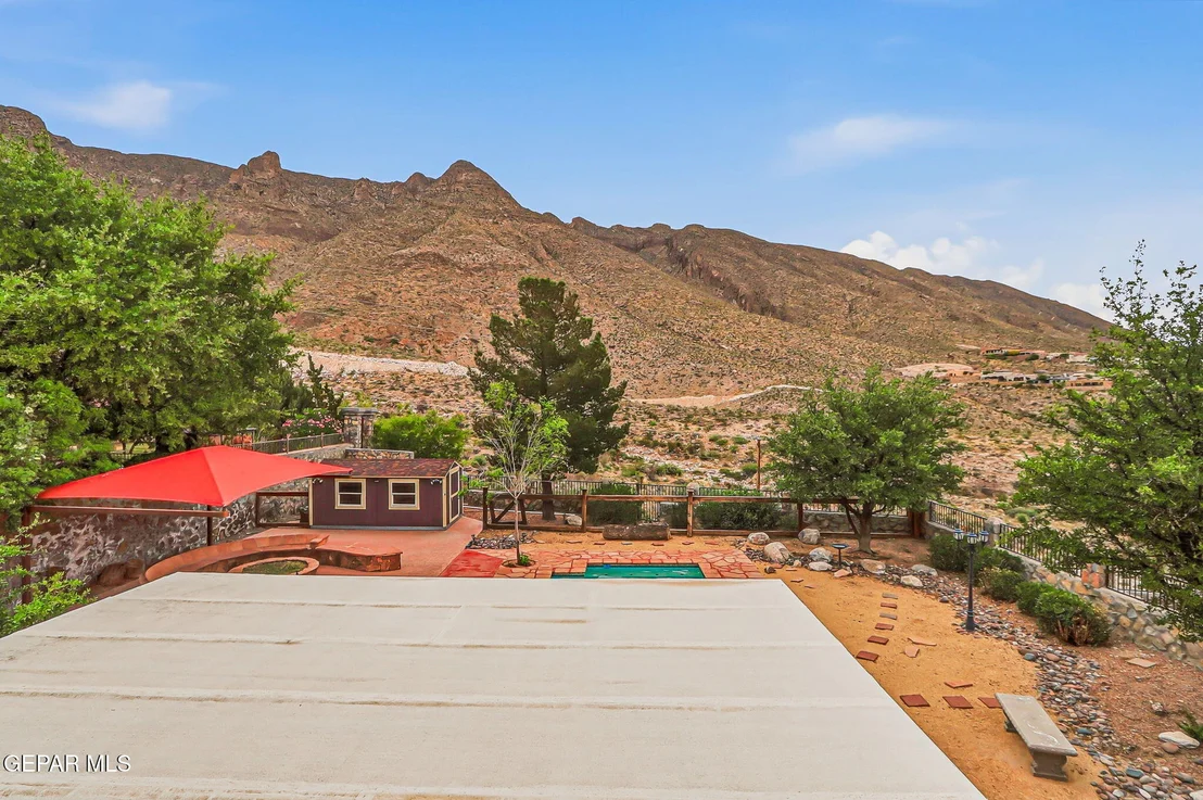 Photo of 5570 BUCKLEY Drive