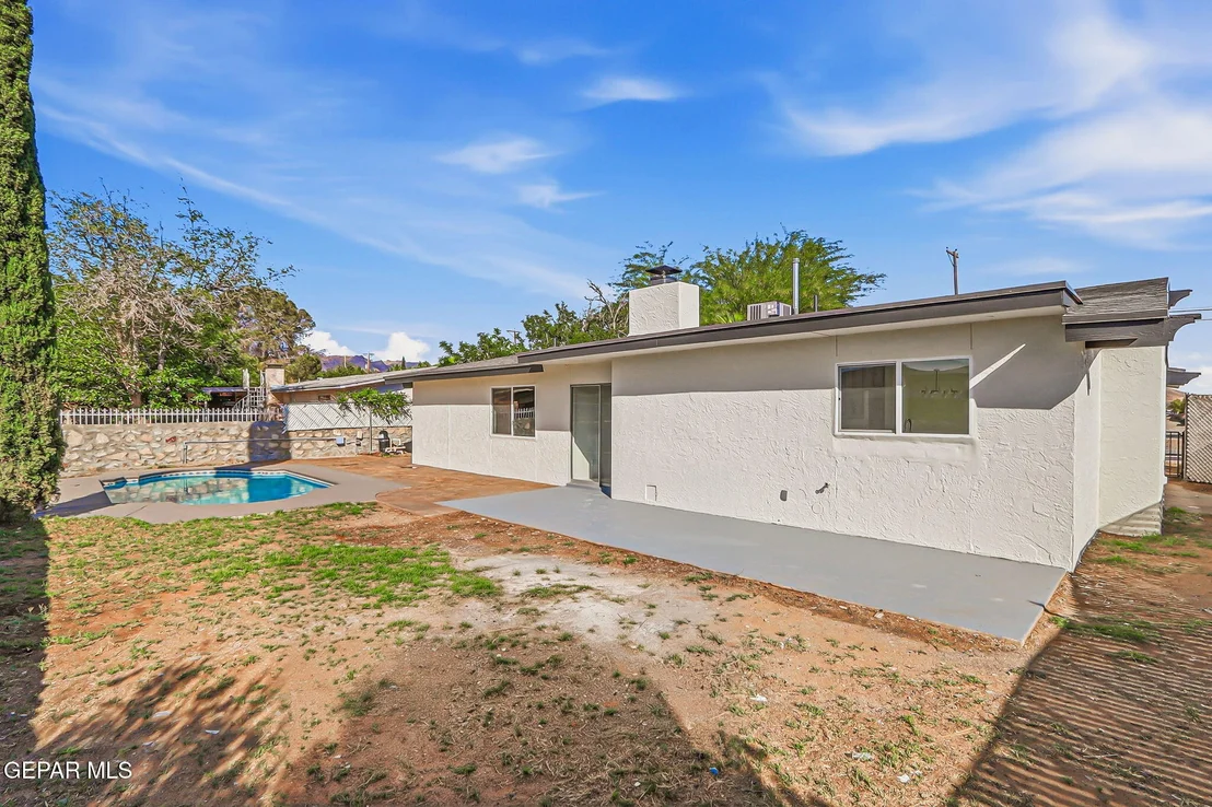 Photo of 709 FRONTERA Road