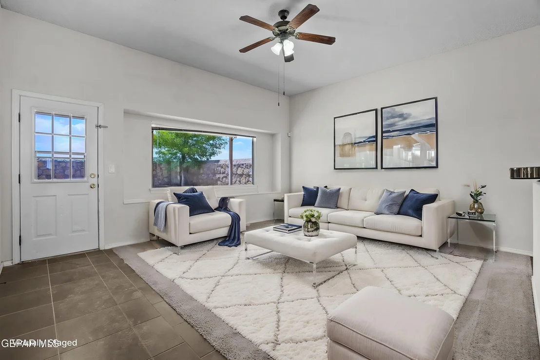 Photo of 813 Desert Bush Drive