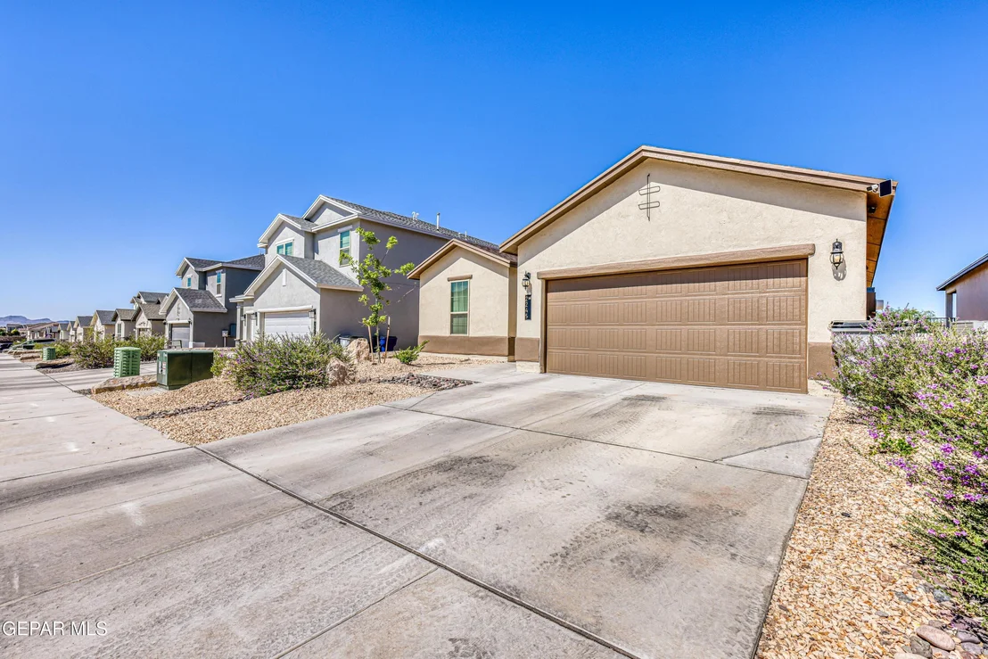 Photo of 2245 Small Mountain Place
