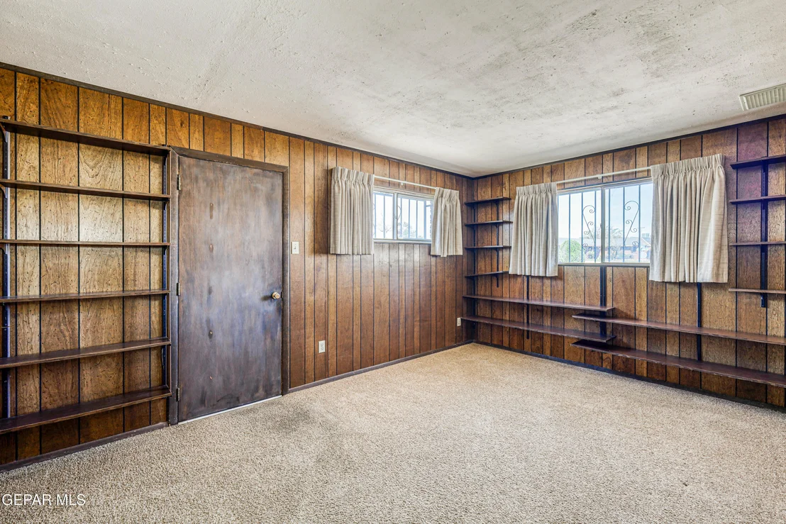 Photo of 309 DE LEON Drive
