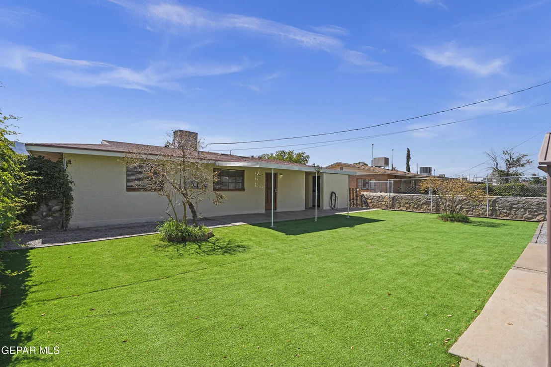 Photo of 9132 MOUNT ETNA Drive