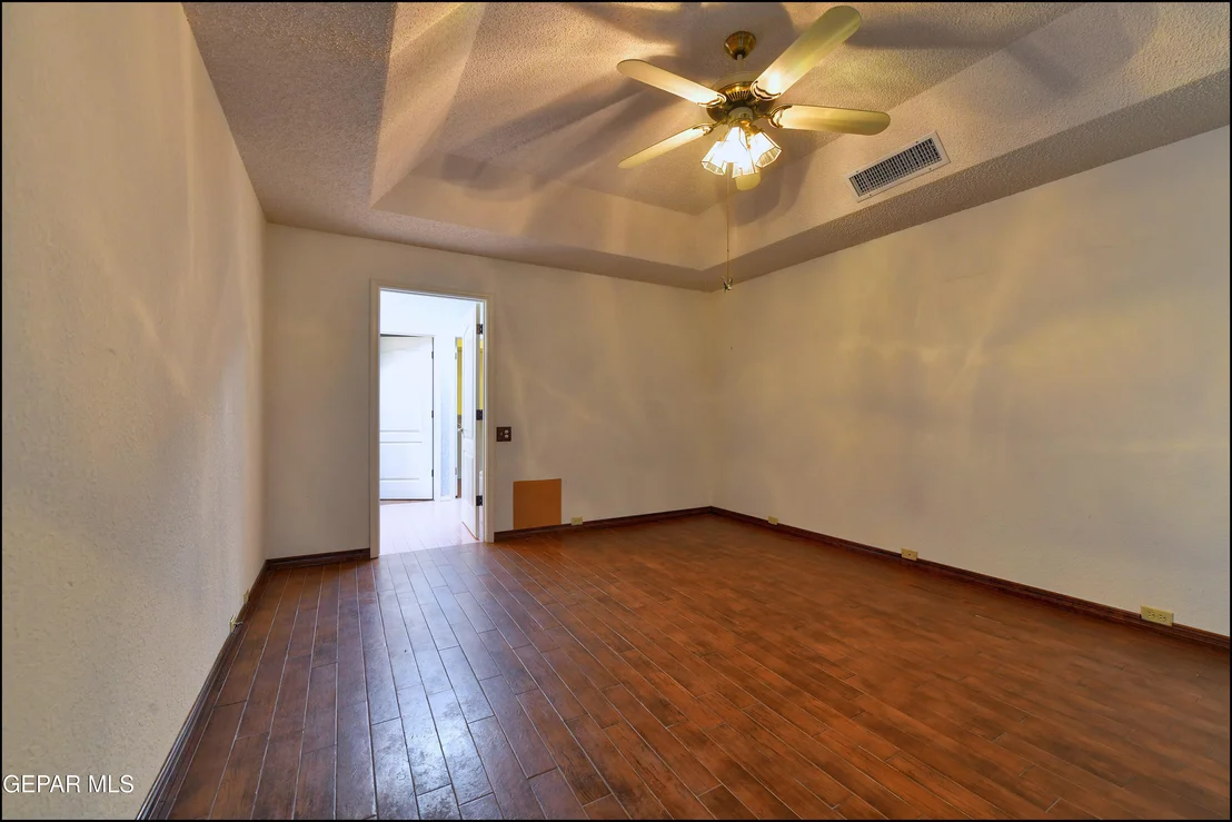 Photo of 7516 BIG BEND Drive