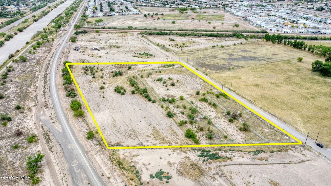Photo of 6000 Strahan Road