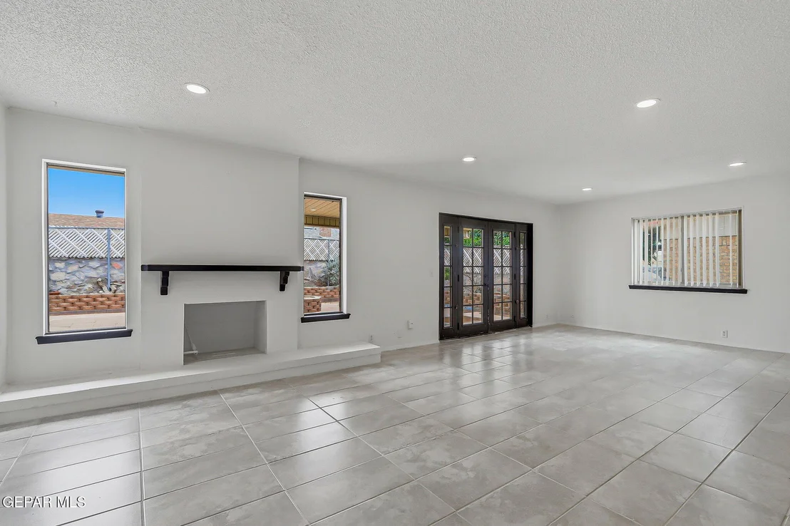Photo of 3216 Beachcomber Drive