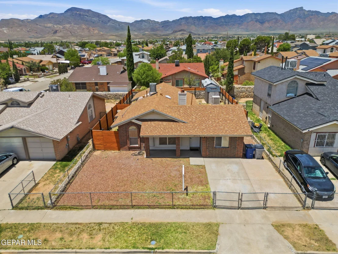 Photo of 10905 DIZZY DEAN Place