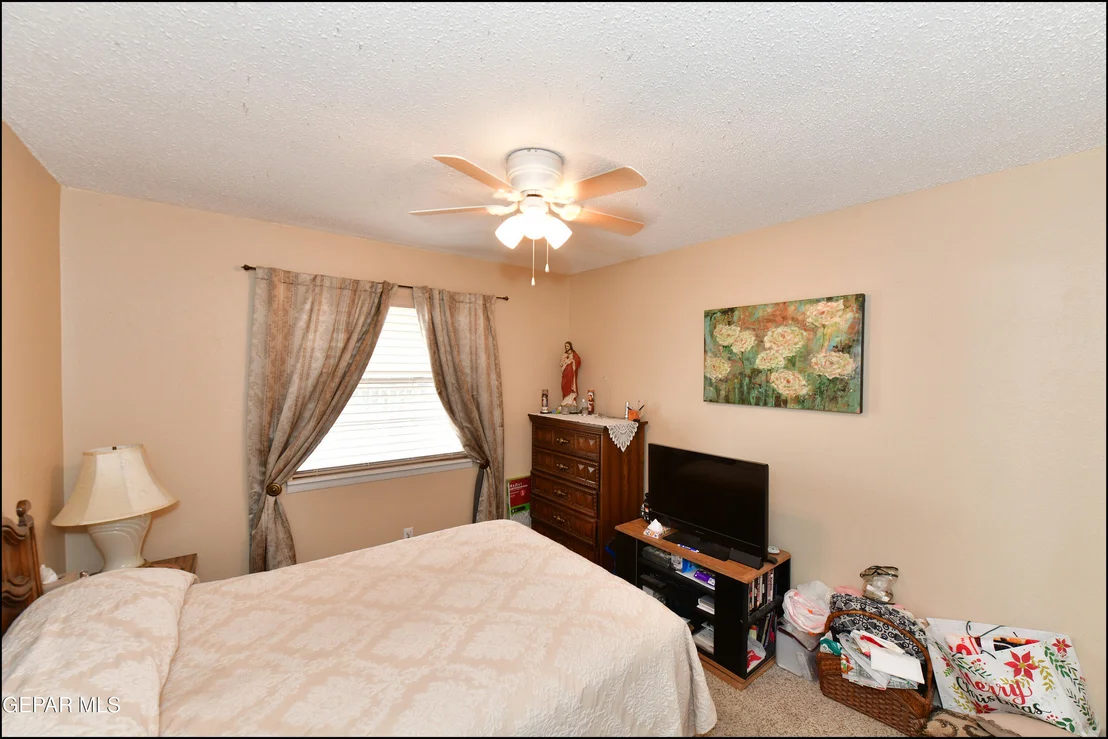 Photo of 10725 SAIGON Drive