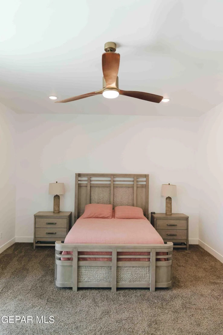 Photo of 653 BIR Circle