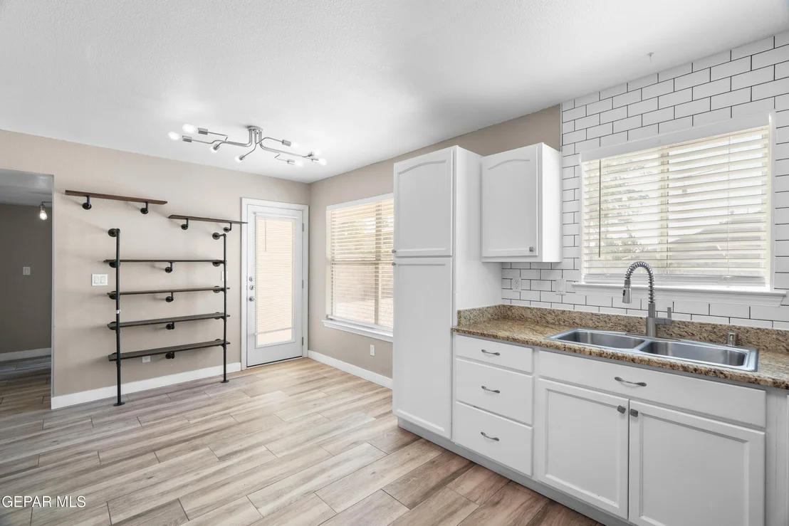 Photo of 729 Paseo Sereno Drive