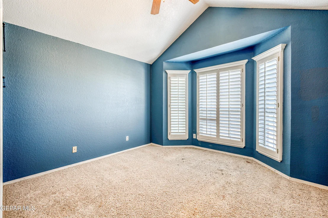 Photo of 918 Bellacumbre Drive