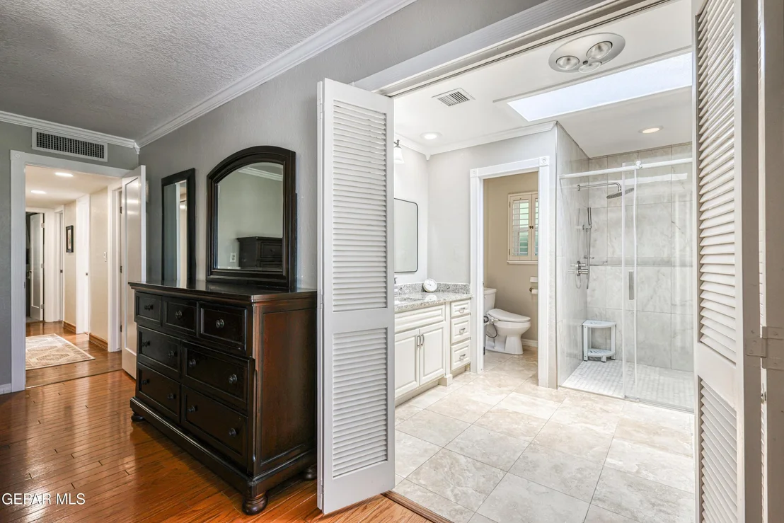 Photo of 10528 Ashridge Drive