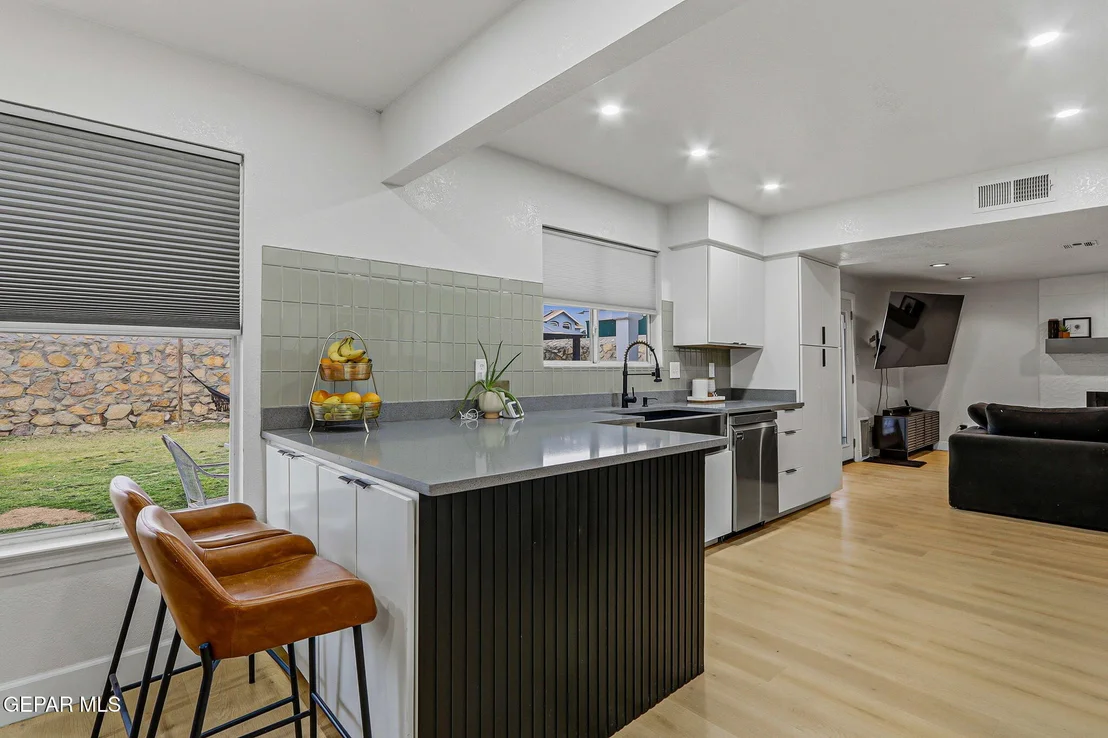 Photo of 12205 SAINT LUCIA Drive