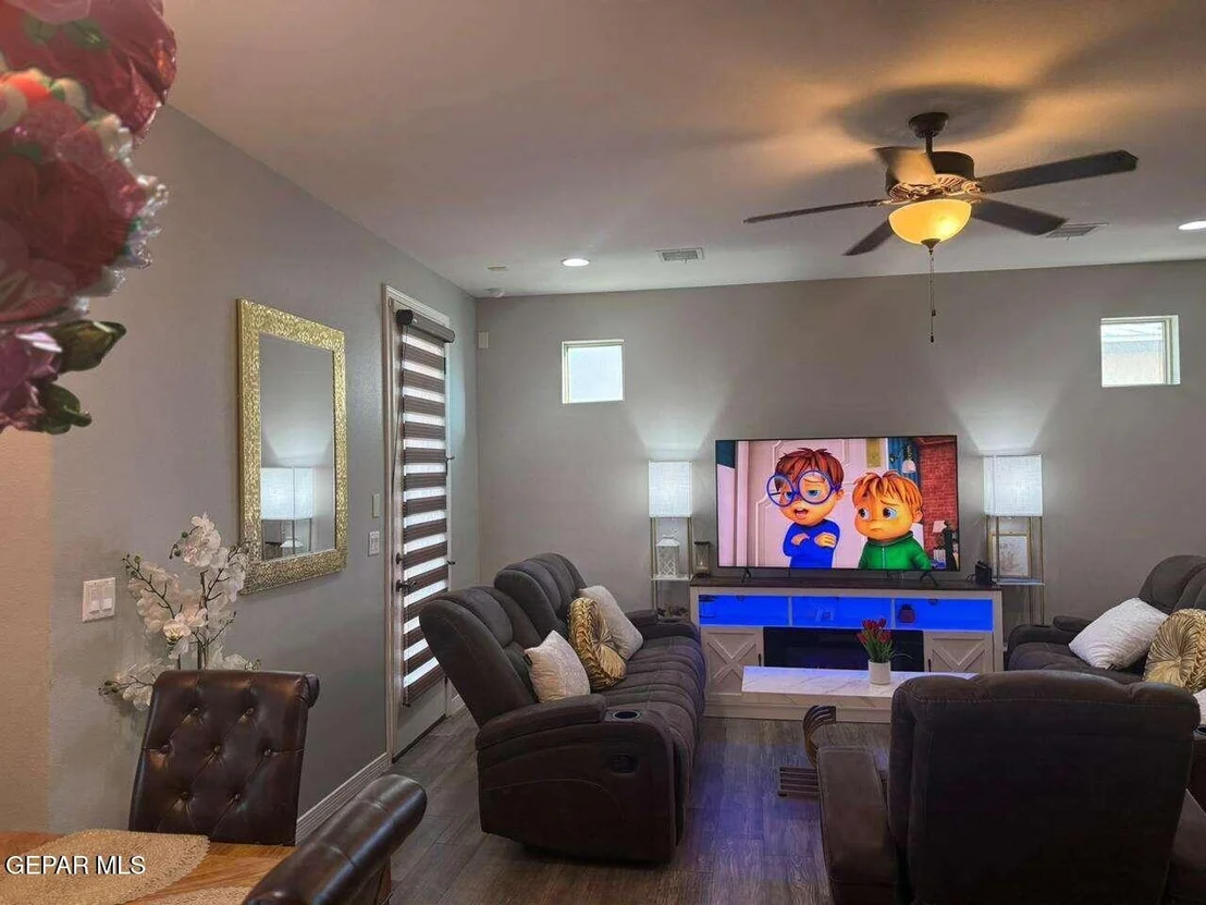 Photo of 2132 Honour Point Place