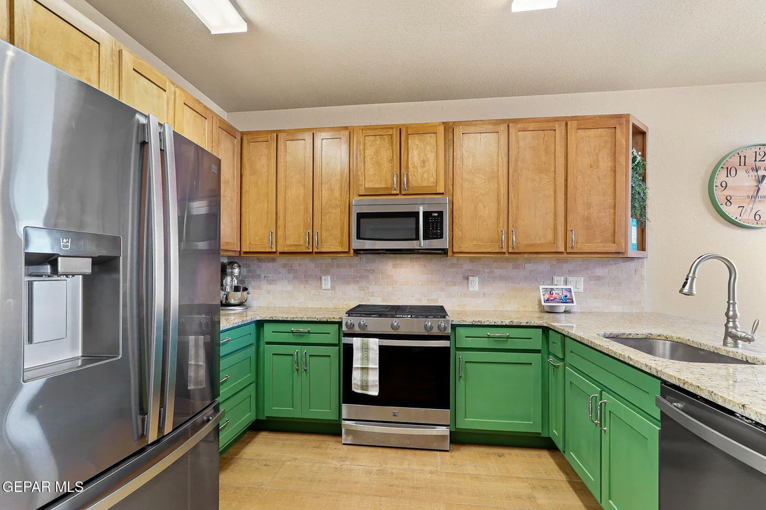 Photo of 7309 MESQUITE FLOR Drive