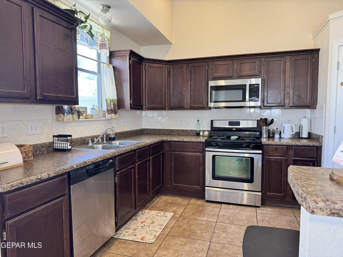 Photo of 4769 JOSEPH RODRIGUEZ Drive