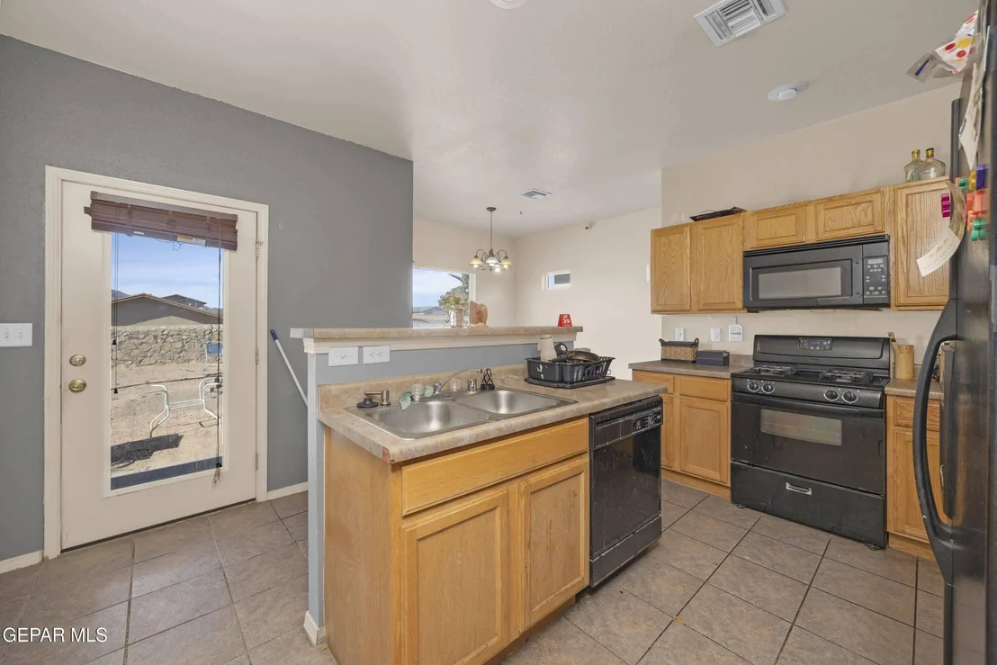 Photo of 10501 Silvercloud Drive