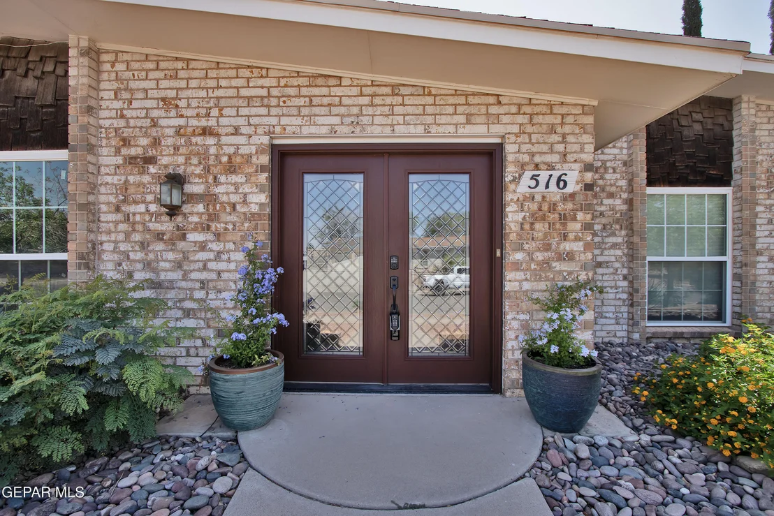 Photo of 516 QUERETARO Drive