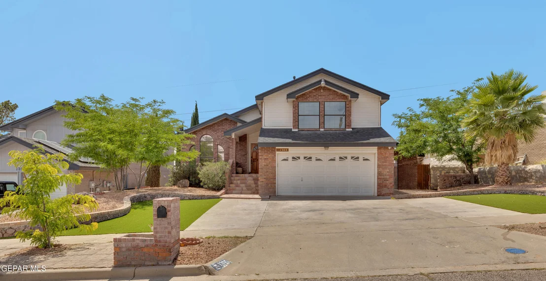 Photo of 1305 JAMES KELLEY Drive
