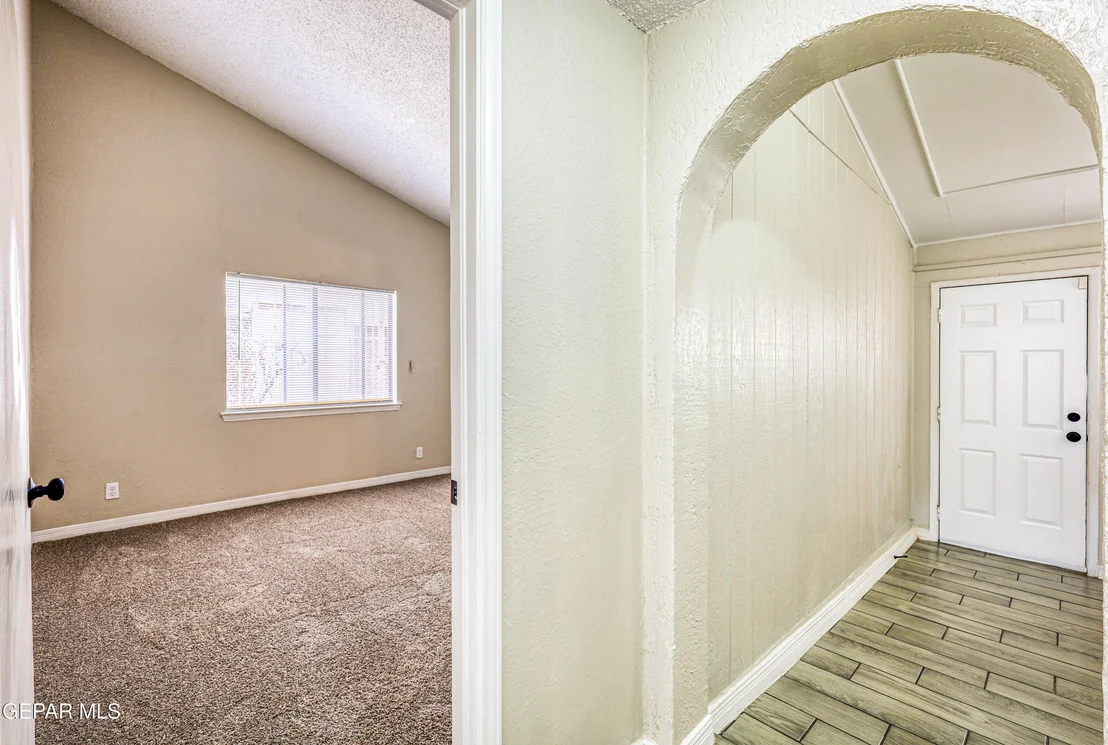 Photo of 4883 Maureen Circle