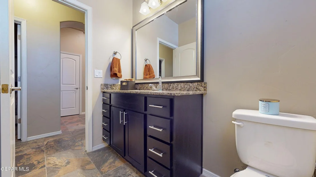 Photo of 270 SilverHill